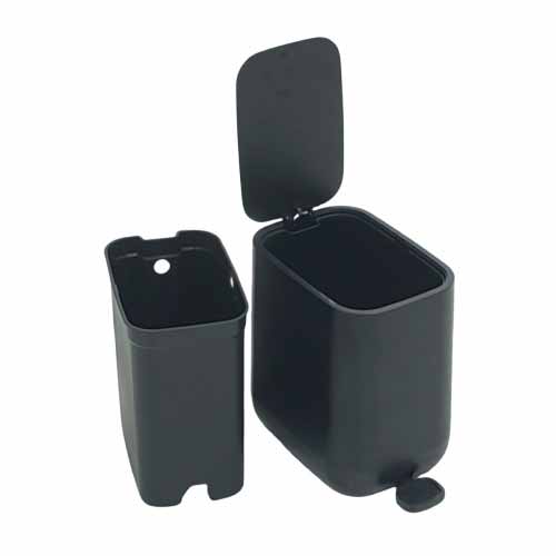 How to Prevent Pests and Bacteria in Your Trash Can